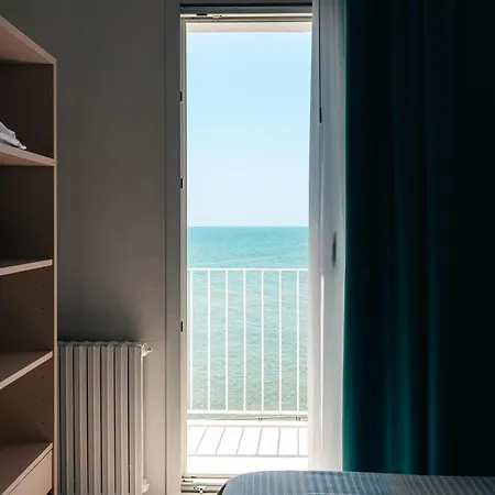 Approdo Di Venere Hotel 3*