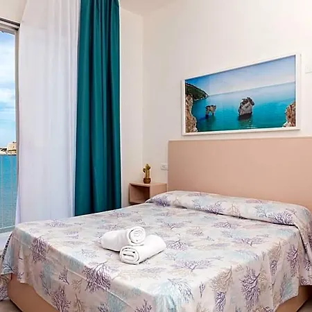 Approdo Di Venere Szálloda 3*